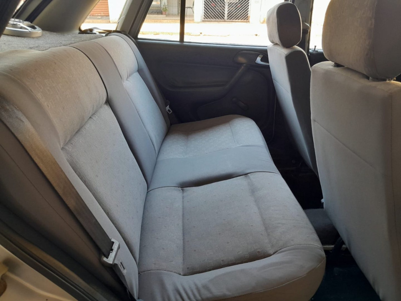VOLKSWAGEN Gol 1.6