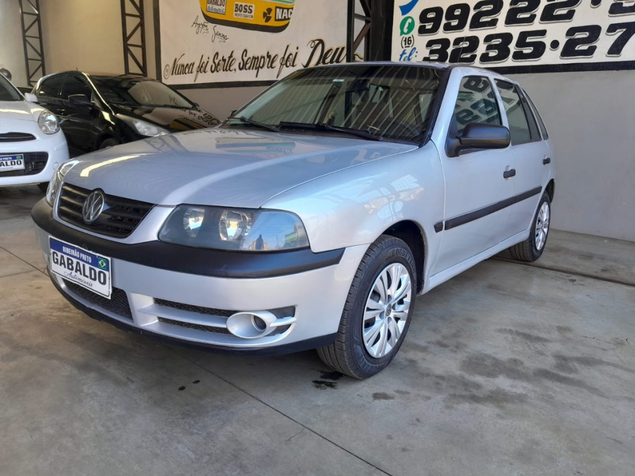 VOLKSWAGEN Gol 1.6