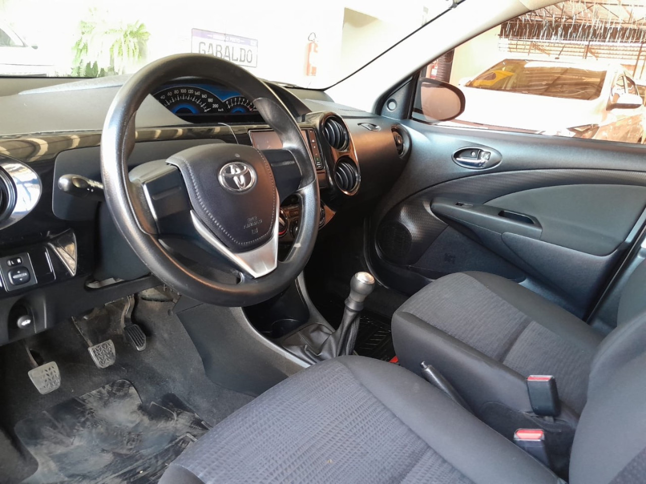 Etios Hatch 1.3 16V 4P FLEX