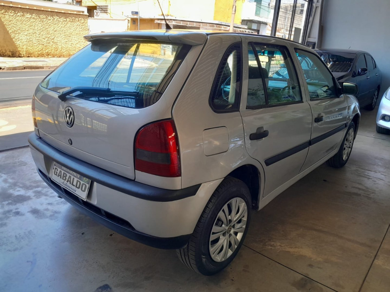VOLKSWAGEN Gol 1.6