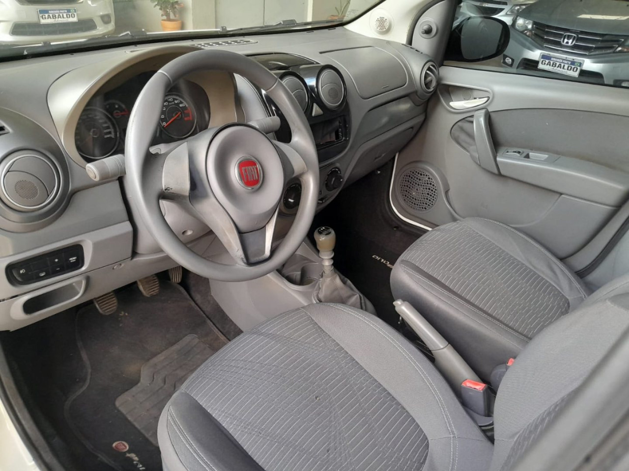 FIAT Palio 1.0 4P FLEX ATTRACTIVE