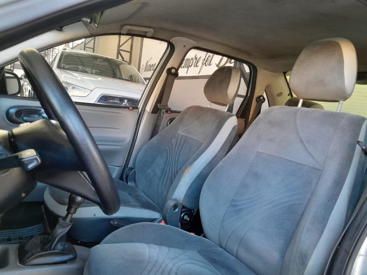 Classic Sedan 1.0 4P VHCE FLEX LS