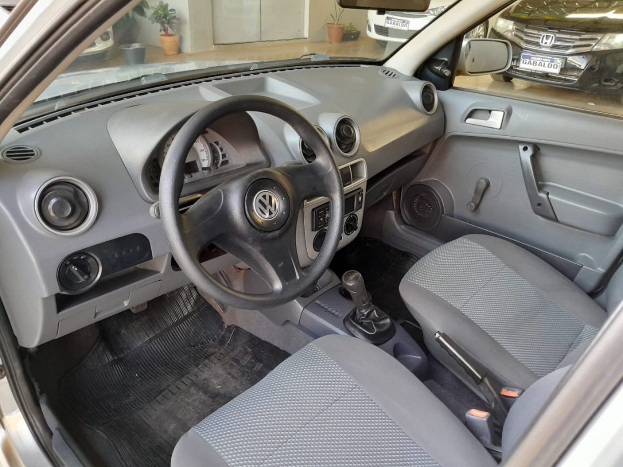 VOLKSWAGEN Gol 1.0 4P G4 FLEX
