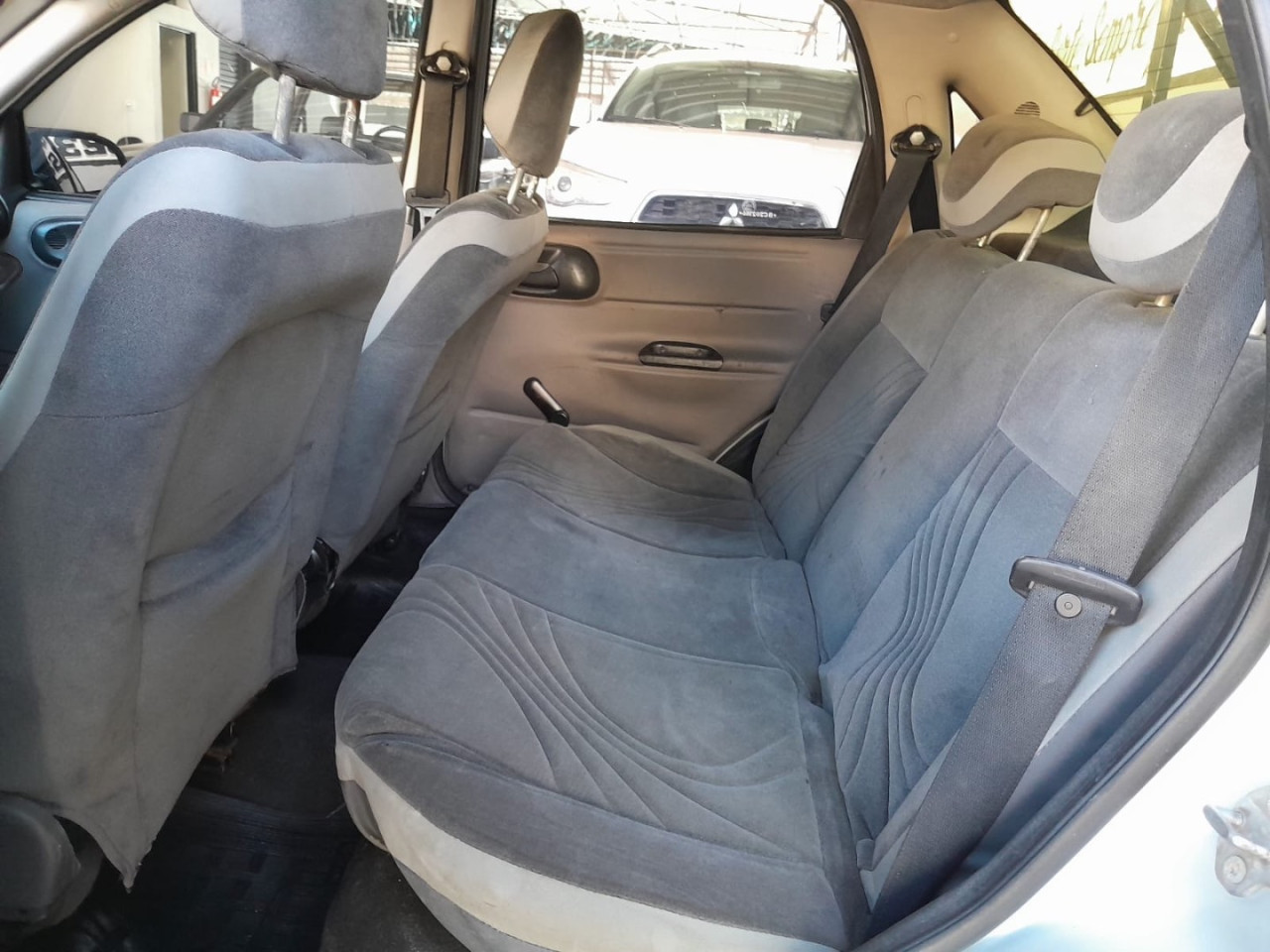 Classic Sedan 1.0 4P VHCE FLEX LS