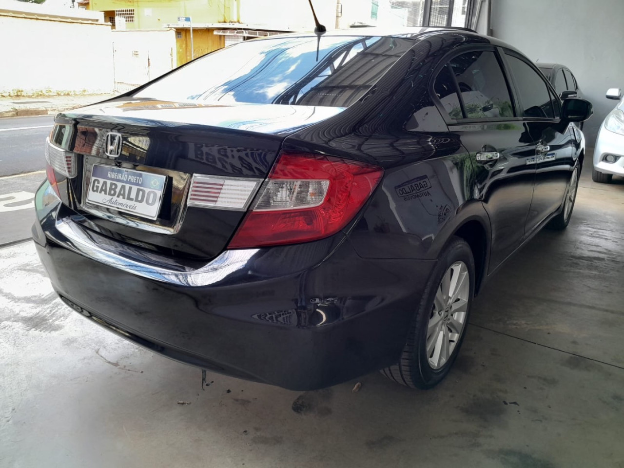HONDA Civic 1.8 16V 4P FLEX EXS AUTOMÁTICO
