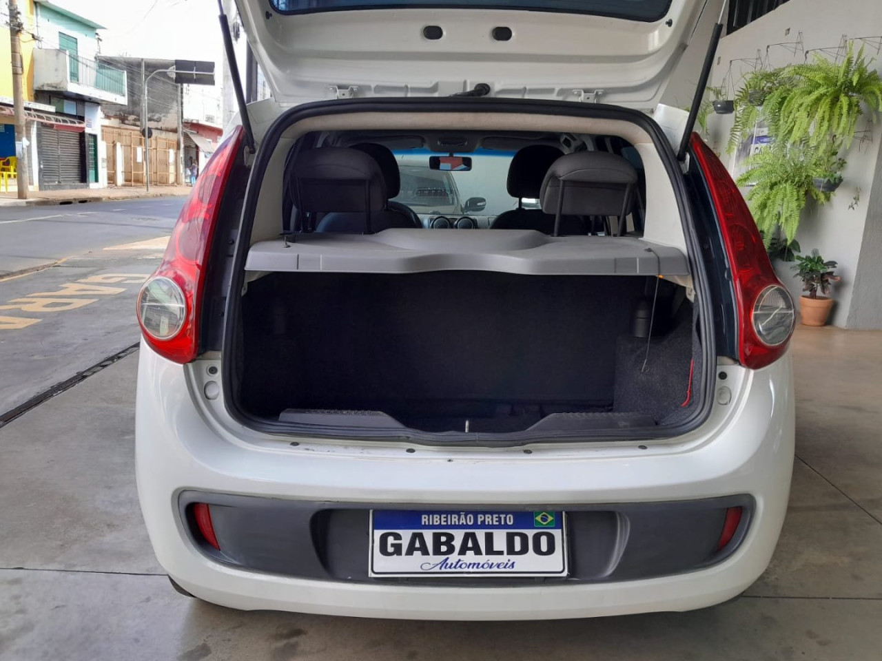 FIAT Palio 1.0 4P FLEX ATTRACTIVE
