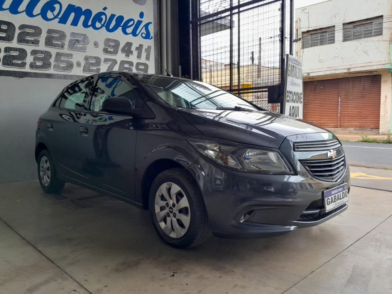CHEVROLET Onix Hatch 1.0 4P FLEX JOY