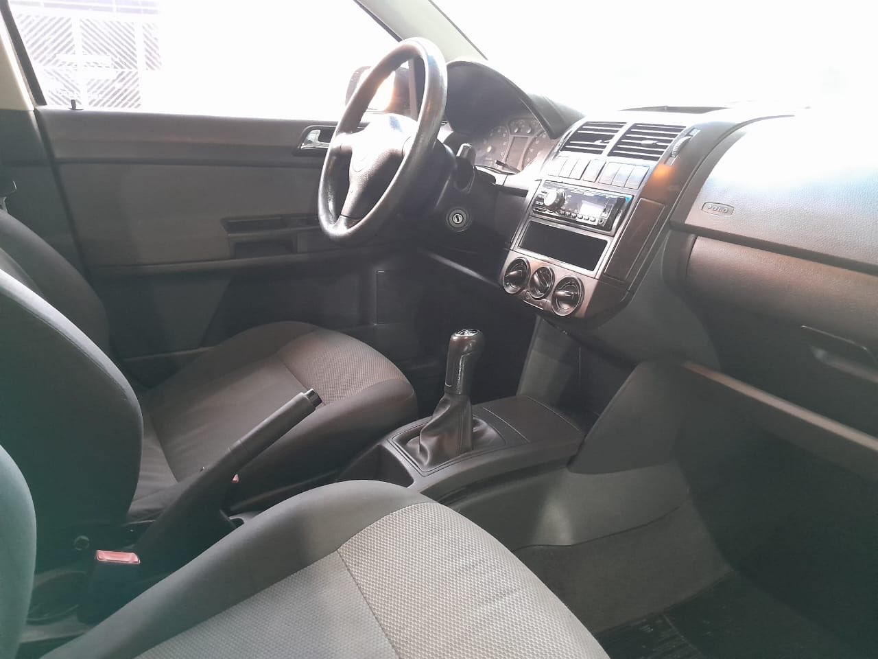 Polo Sedan 1.6 4P