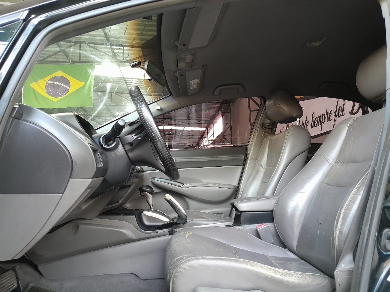 Civic 1.8 16V 4P LXS AUTOMÁTICO