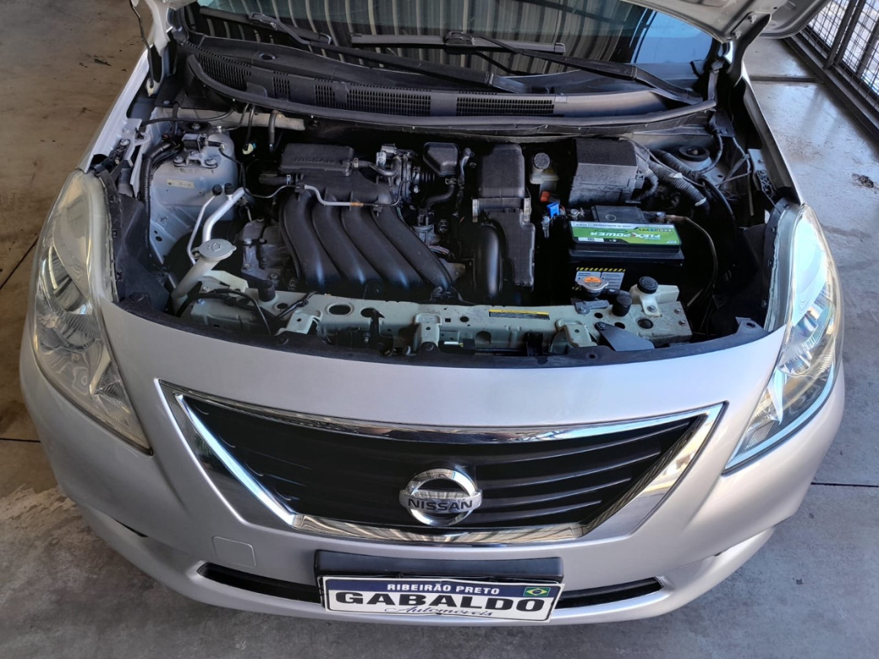 Versa Sedan 1.6 16V 4P FLEX SL