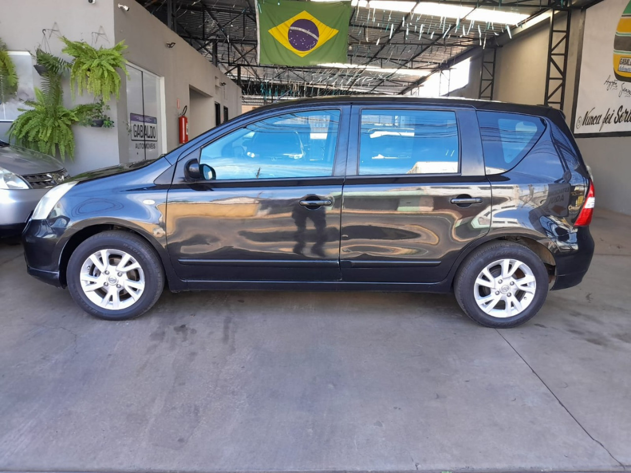 NISSAN Livina 1.8 16V 4P S FLEX