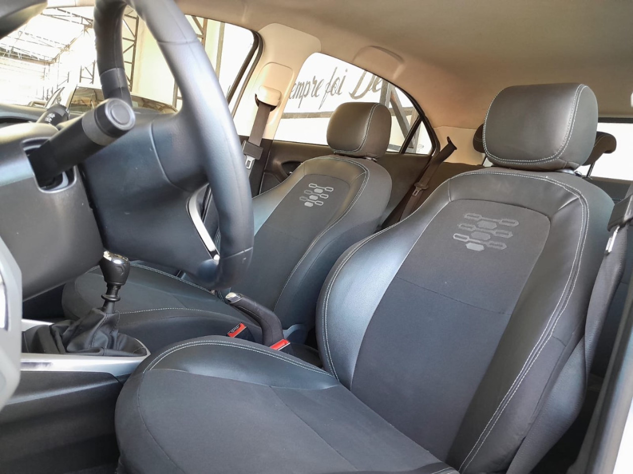 Onix Hatch 1.0 4P FLEX LT
