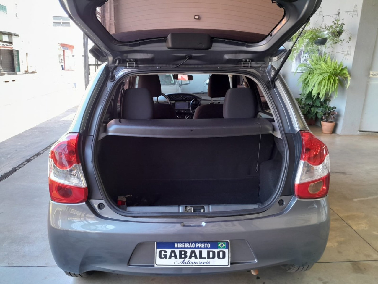Etios Hatch 1.3 16V 4P FLEX