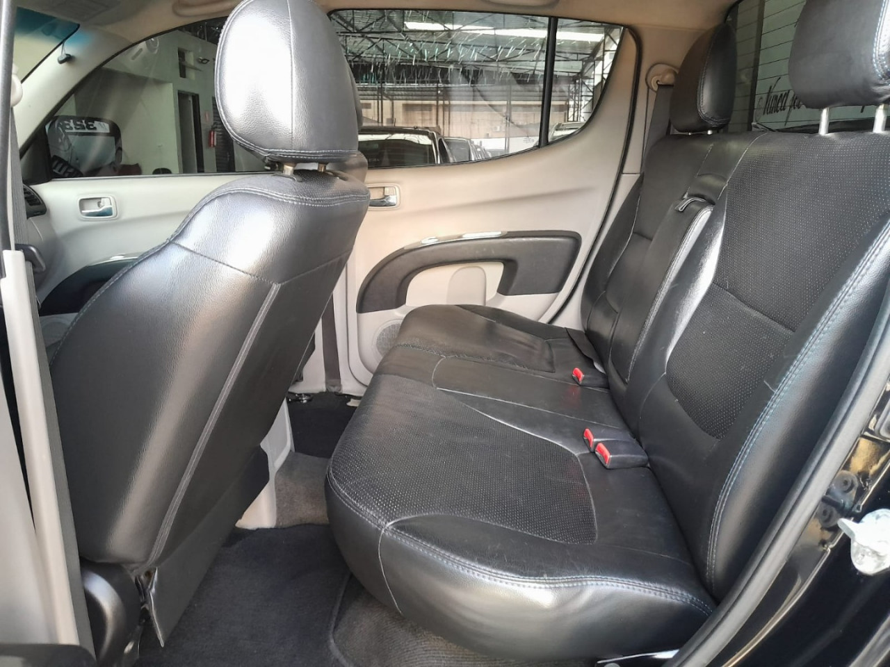 MITSUBISHI L 200 3.5 24V FLEX HPE 4X4  CABINE DUPLA AUTOMÁTICO