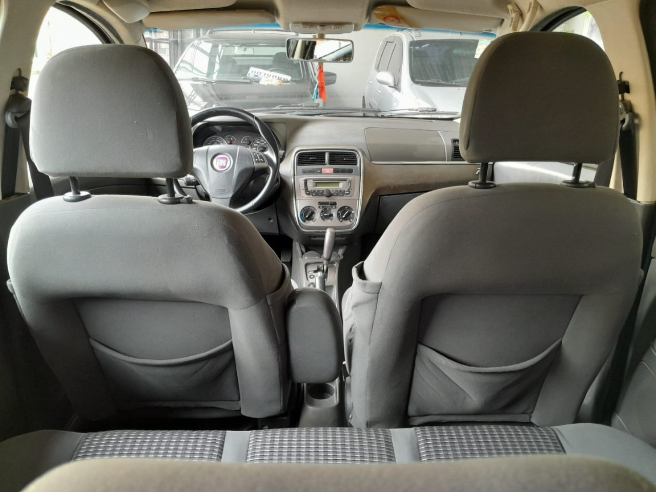 FIAT Punto 1.8 16V 4P  ESSENCE FLEX