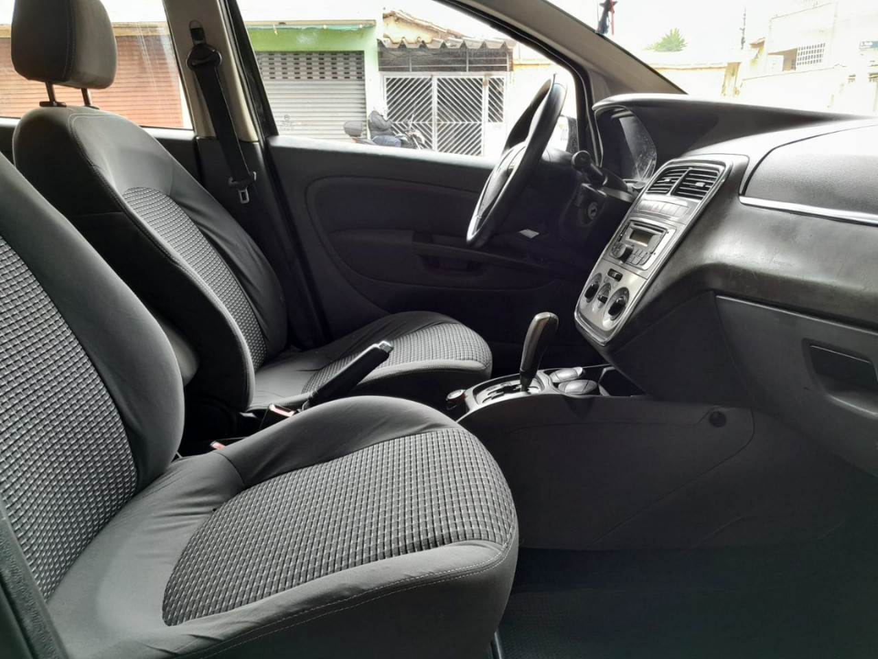 FIAT Punto 1.8 16V 4P  ESSENCE FLEX