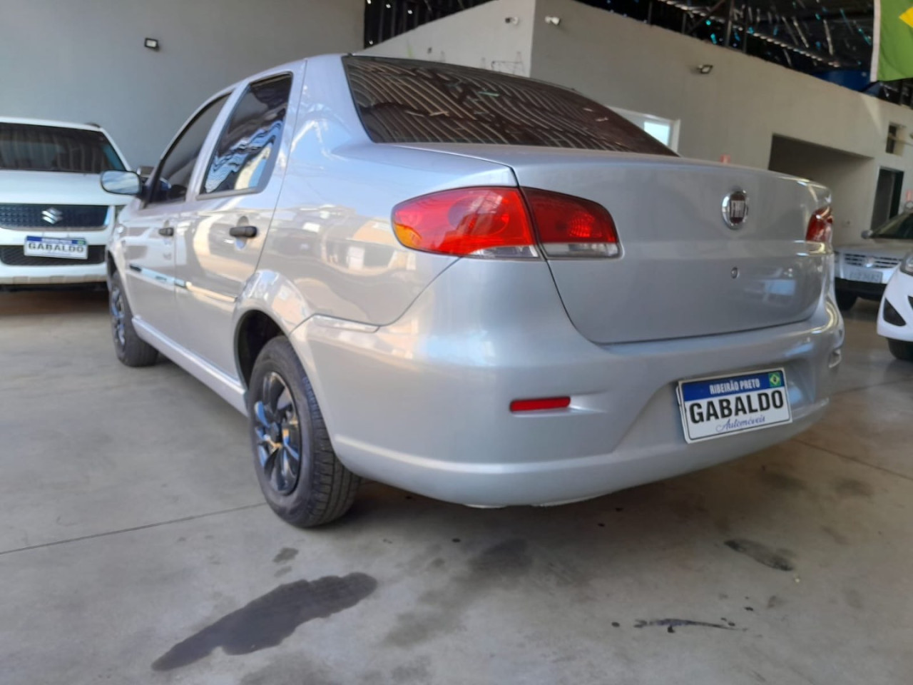 Siena 1.0 4P EL FLEX