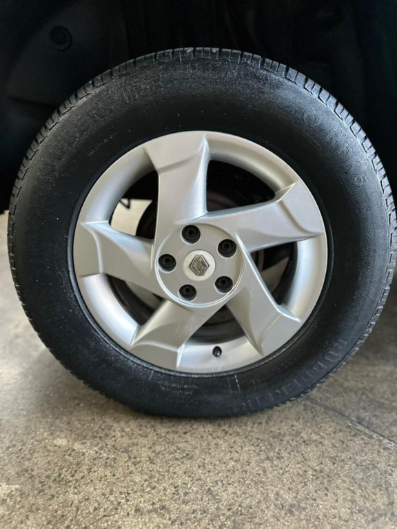 RENAULT Duster 1.6 16V 4P FLEX DYNAMIQUE