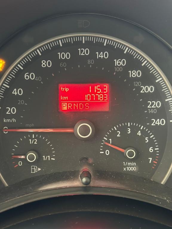 VOLKSWAGEN New Beetle 2.0 MI AUTOMÁTICO