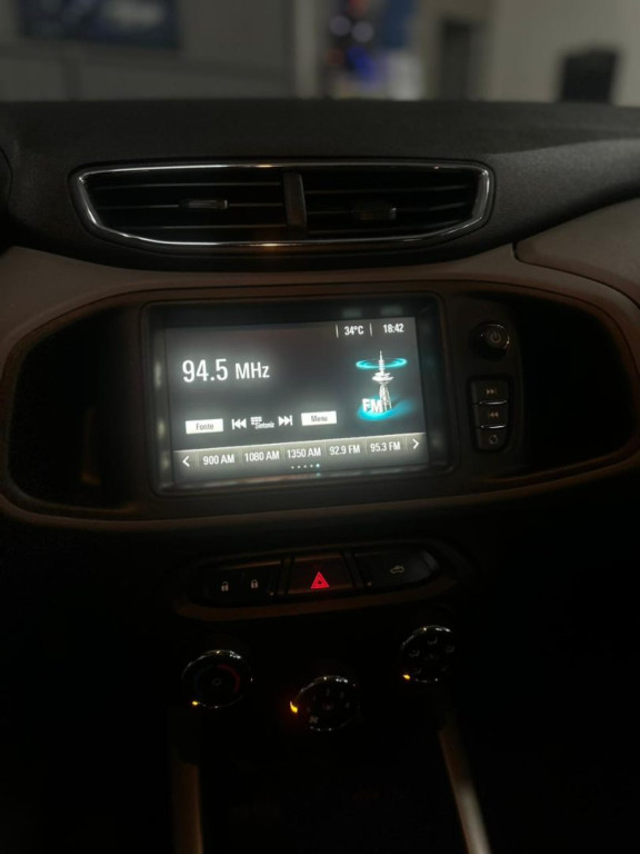 CHEVROLET Onix Hatch 1.4 4P FLEX LT