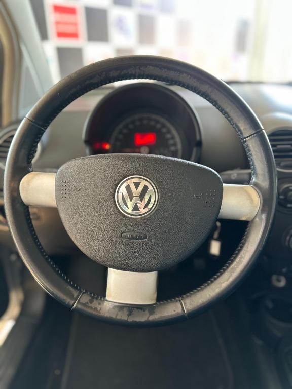 VOLKSWAGEN New Beetle 2.0 MI AUTOMÁTICO