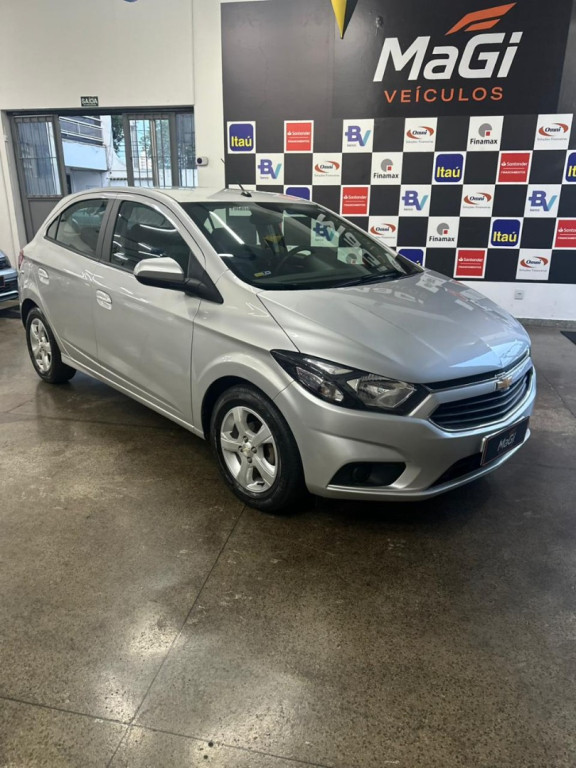 CHEVROLET Onix Hatch 1.4 4P FLEX LT