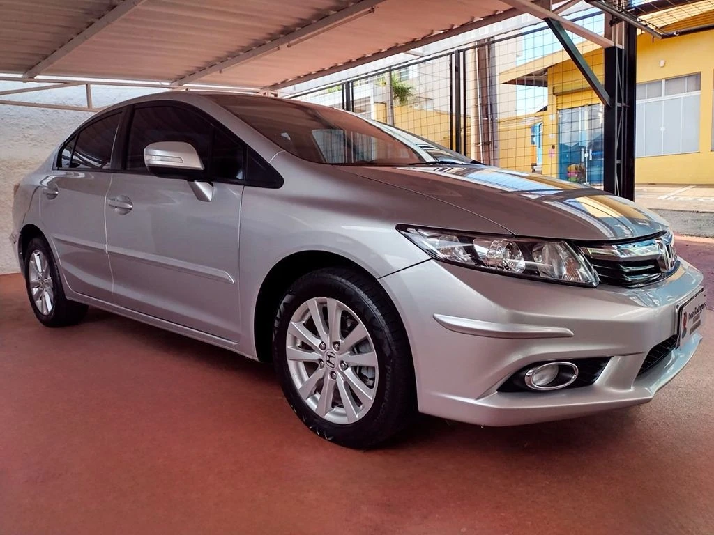 Civic 2.0 LXR 16V