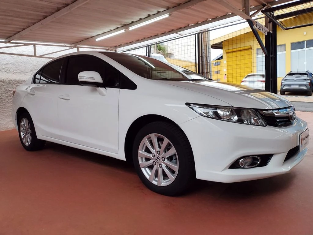 Civic 2.0 LXR 16V