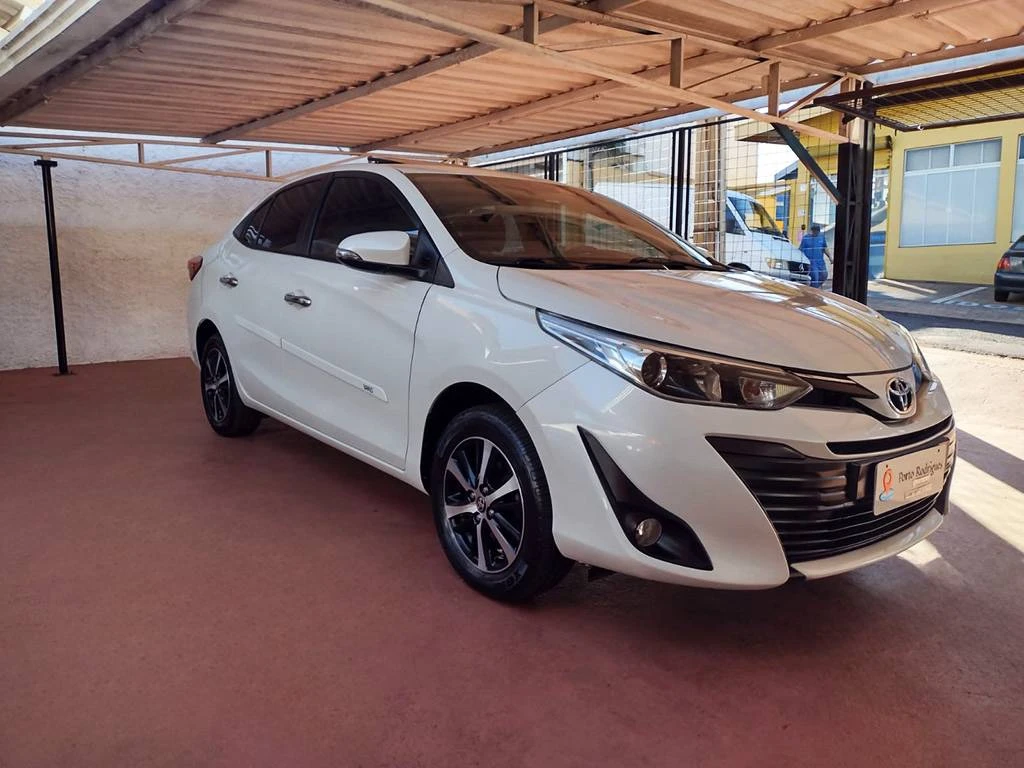 YARIS 1.5 16V SEDAN XLS MULTIDRIVE