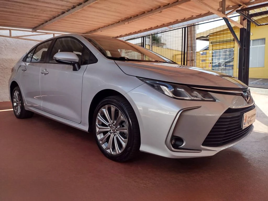 Corolla 2.0 XEI