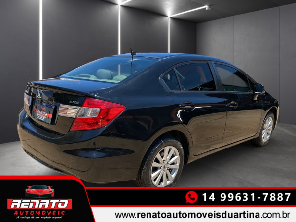 HONDA Civic 1.8 16V 4P FLEX LXS AUTOMÁTICO