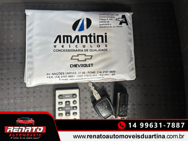 CHEVROLET Montana 1.4 FLEX CONQUEST