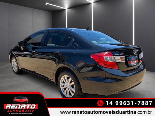 HONDA Civic 1.8 16V 4P FLEX LXS AUTOMÁTICO