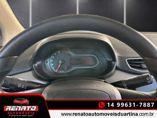 CHEVROLET Onix Hatch 1.0 4P FLEX