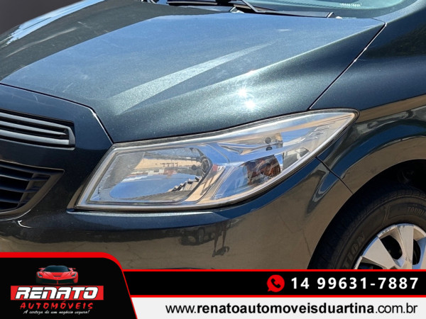 CHEVROLET Onix Hatch 1.0 4P FLEX