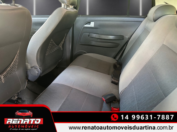 VOLKSWAGEN Crossfox 1.6 4P FLEX