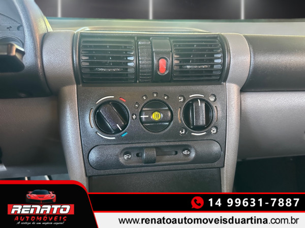 CHEVROLET Classic Sedan 1.0 4P VHCE FLEX LS