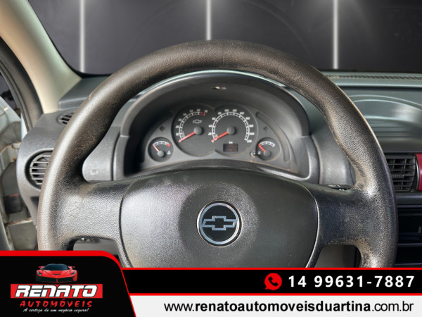 CHEVROLET Montana 1.4 FLEX CONQUEST