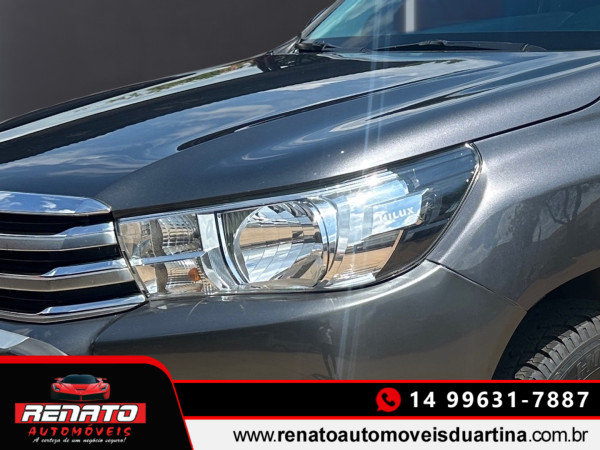 TOYOTA Hilux Caminhonete 2.7 16V 4P SRV FLEX CABINE DUPLA AUTOMÁTICO