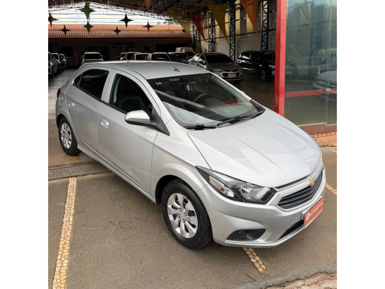 ONIX 1.0 MPFI LT 8V