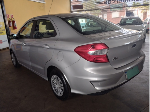Ka + Sedan 1.5 12V 4P TI-VCT SE FLEX