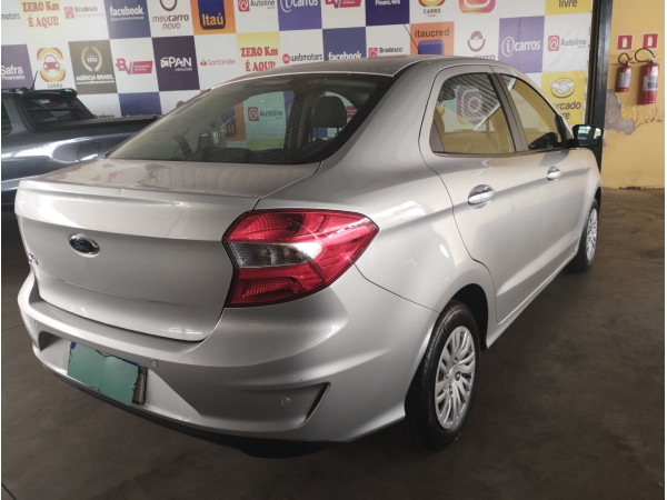 Ka + Sedan 1.5 12V 4P TI-VCT SE FLEX