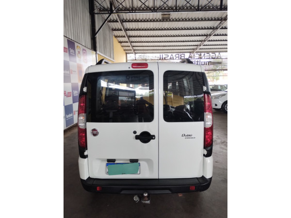 Doblo 1.8 16V 4P FLEX ESSENCE 7 LUGARES