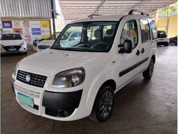Doblo 1.8 16V 4P FLEX ESSENCE 7 LUGARES