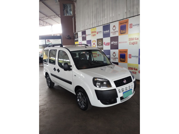Doblo 1.8 16V 4P FLEX ESSENCE 7 LUGARES