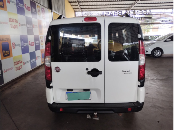 Doblo 1.8 16V 4P FLEX ESSENCE 7 LUGARES