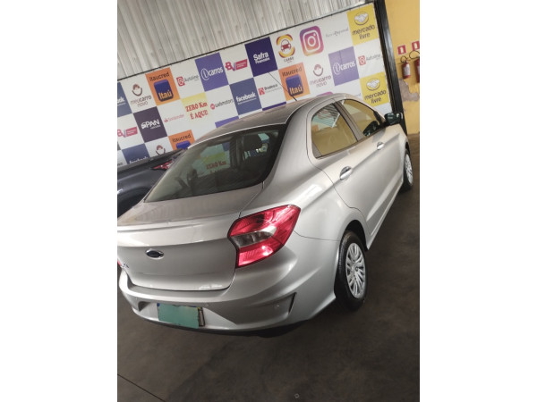 Ka + Sedan 1.5 12V 4P TI-VCT SE FLEX