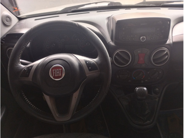 Doblo 1.8 16V 4P FLEX ESSENCE 7 LUGARES