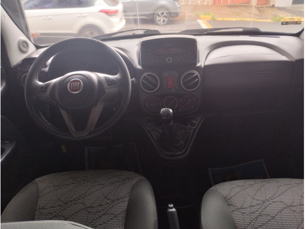 Doblo 1.8 16V 4P FLEX ESSENCE 7 LUGARES