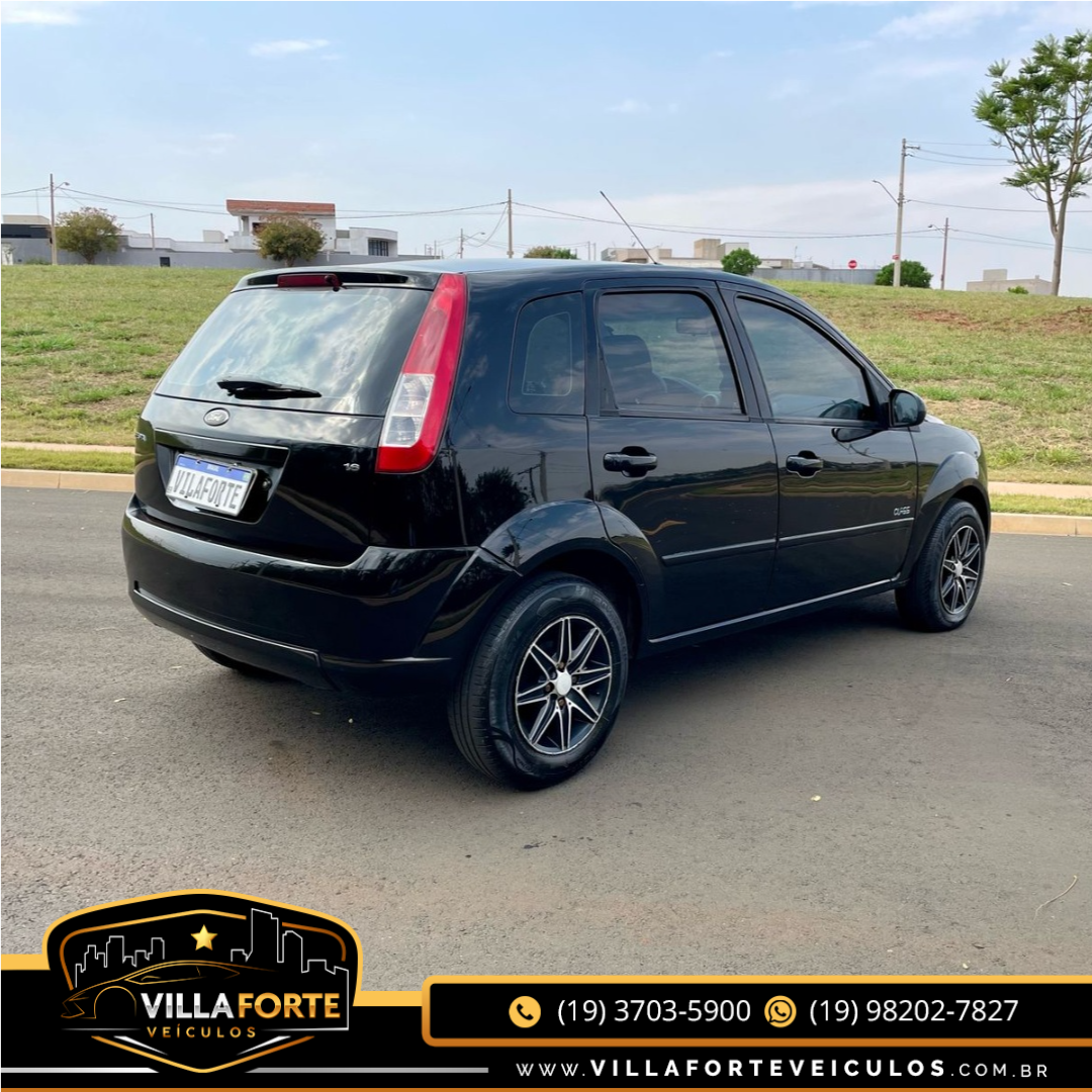 FORD Fiesta Hatch 1.6 4P FLEX FORD Fiesta Hatch 1.6 4P FLEX